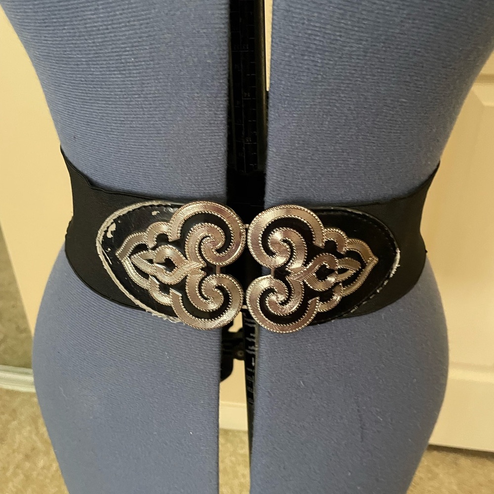 Elegant Black Belt with Silver Accents